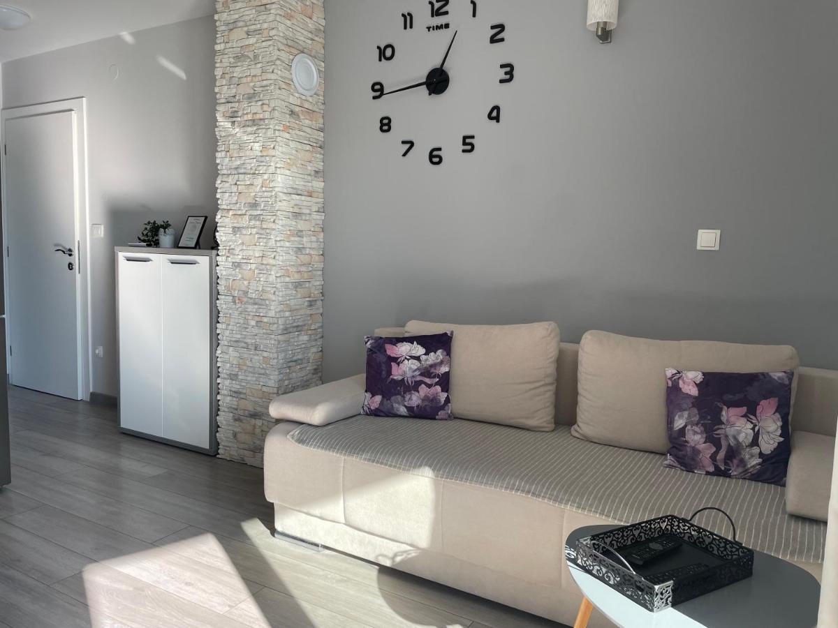 Apartments Silver Beauty Рогозница Экстерьер фото